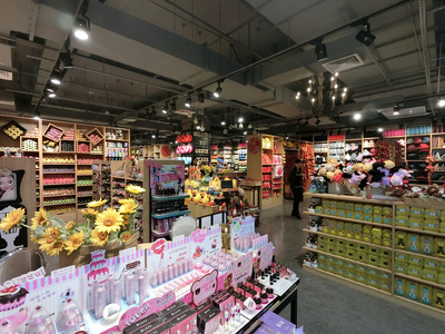 全球快時尚百貨QUICK FLASH 快閃客實體店一覽